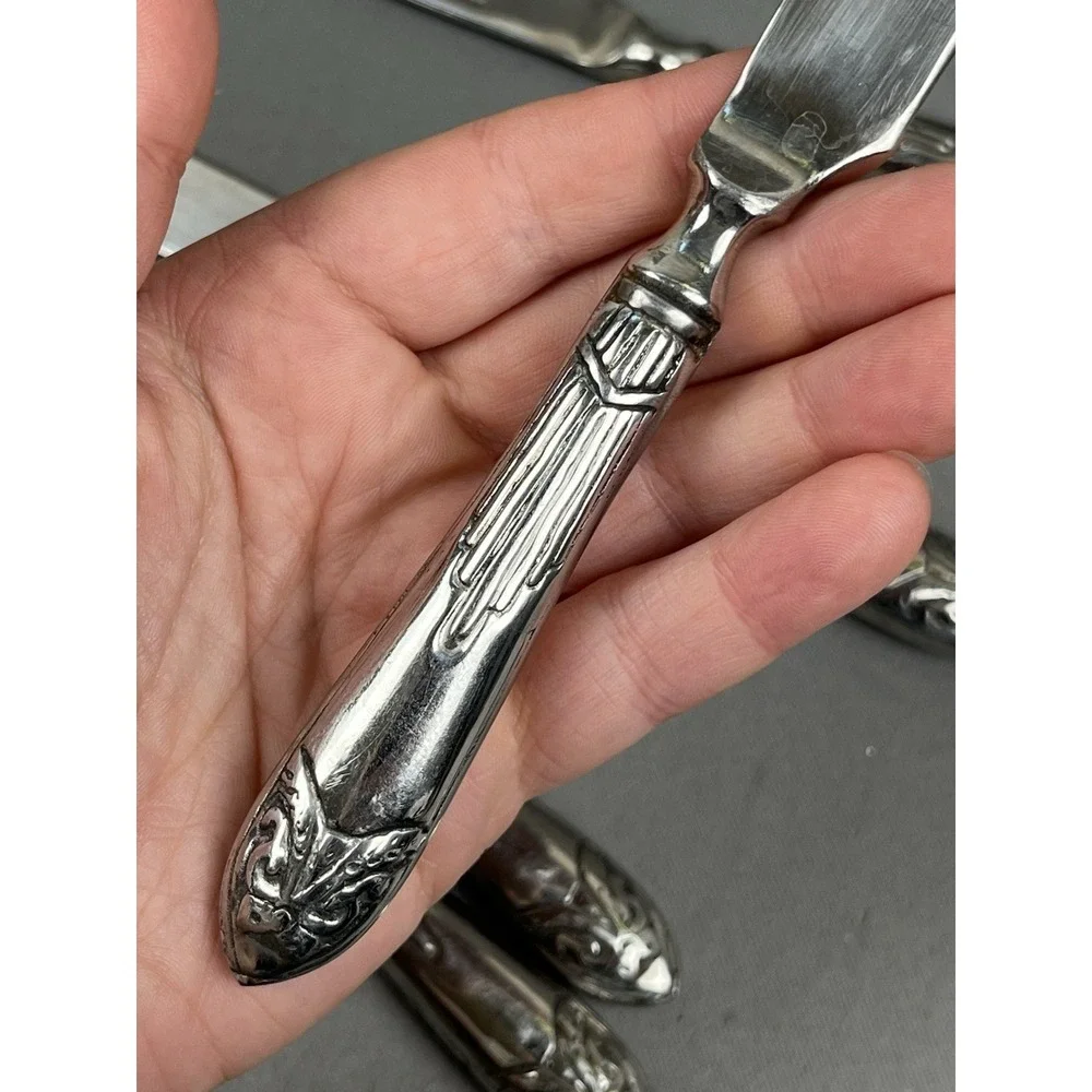 Pier1 Imports PII15 Stainless Flatware Silverware 8 Dinner‎ Knives & 1 Fork